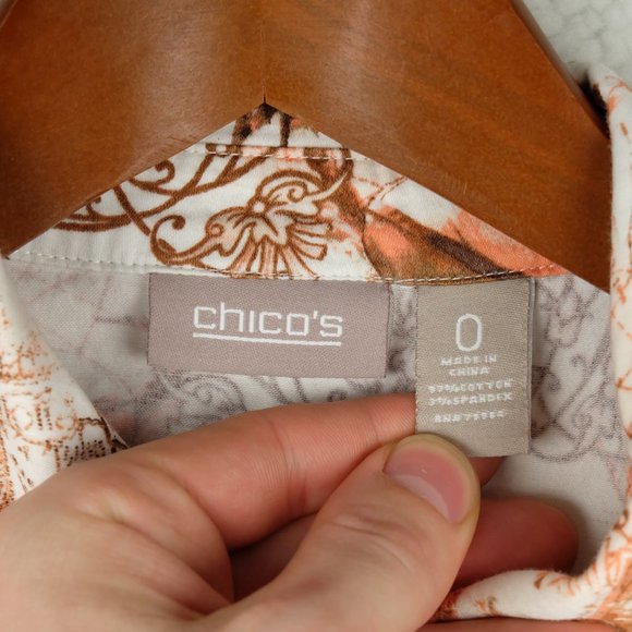 Chicos Womens Button Up Shirt 0 White Red Short Sleeve Travel All Over Print - Picture 9 of 9